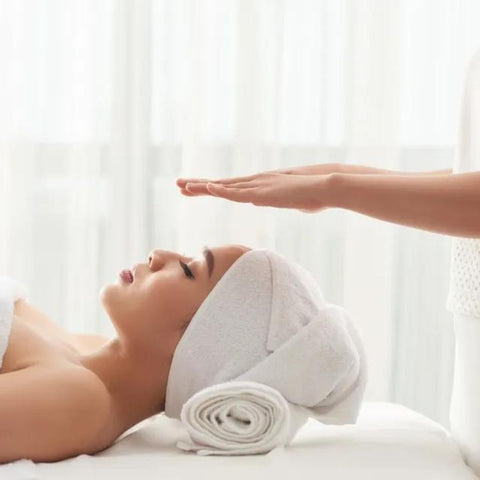 Reiki Healing with Mona